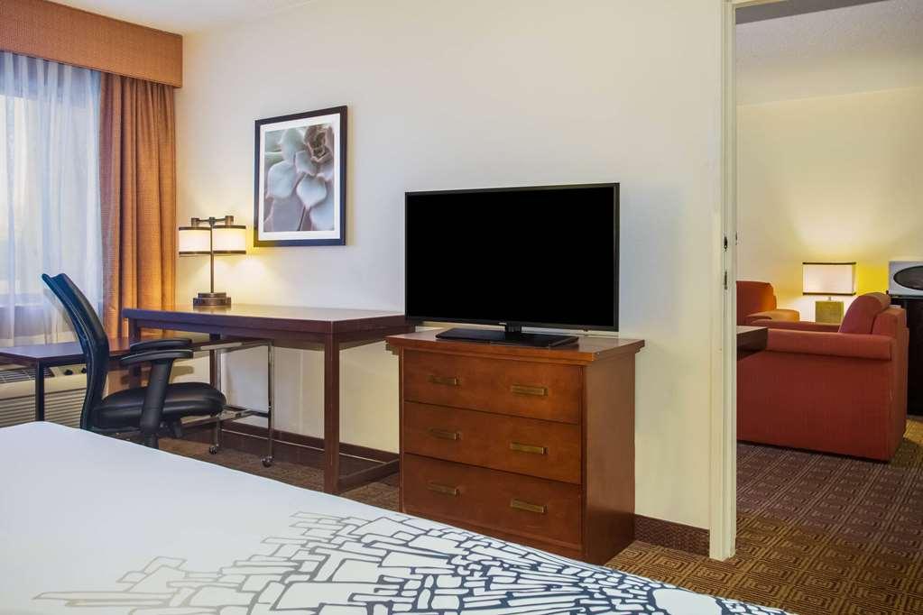 Baymont By Wyndham Columbia, Mo Hotel Quarto foto