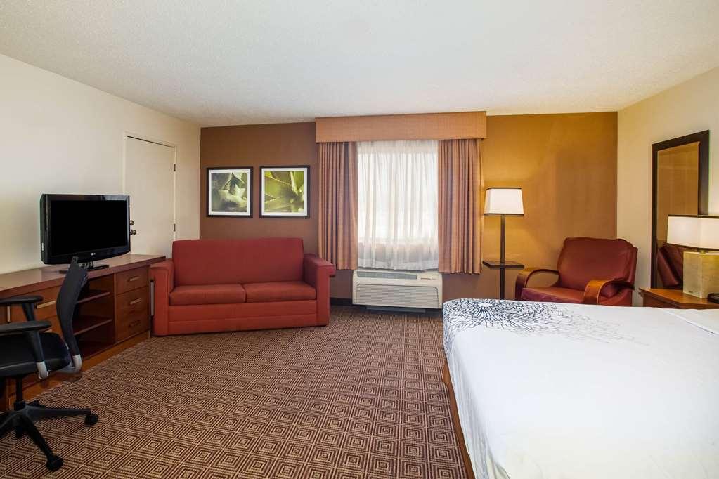 Baymont By Wyndham Columbia, Mo Hotel Quarto foto