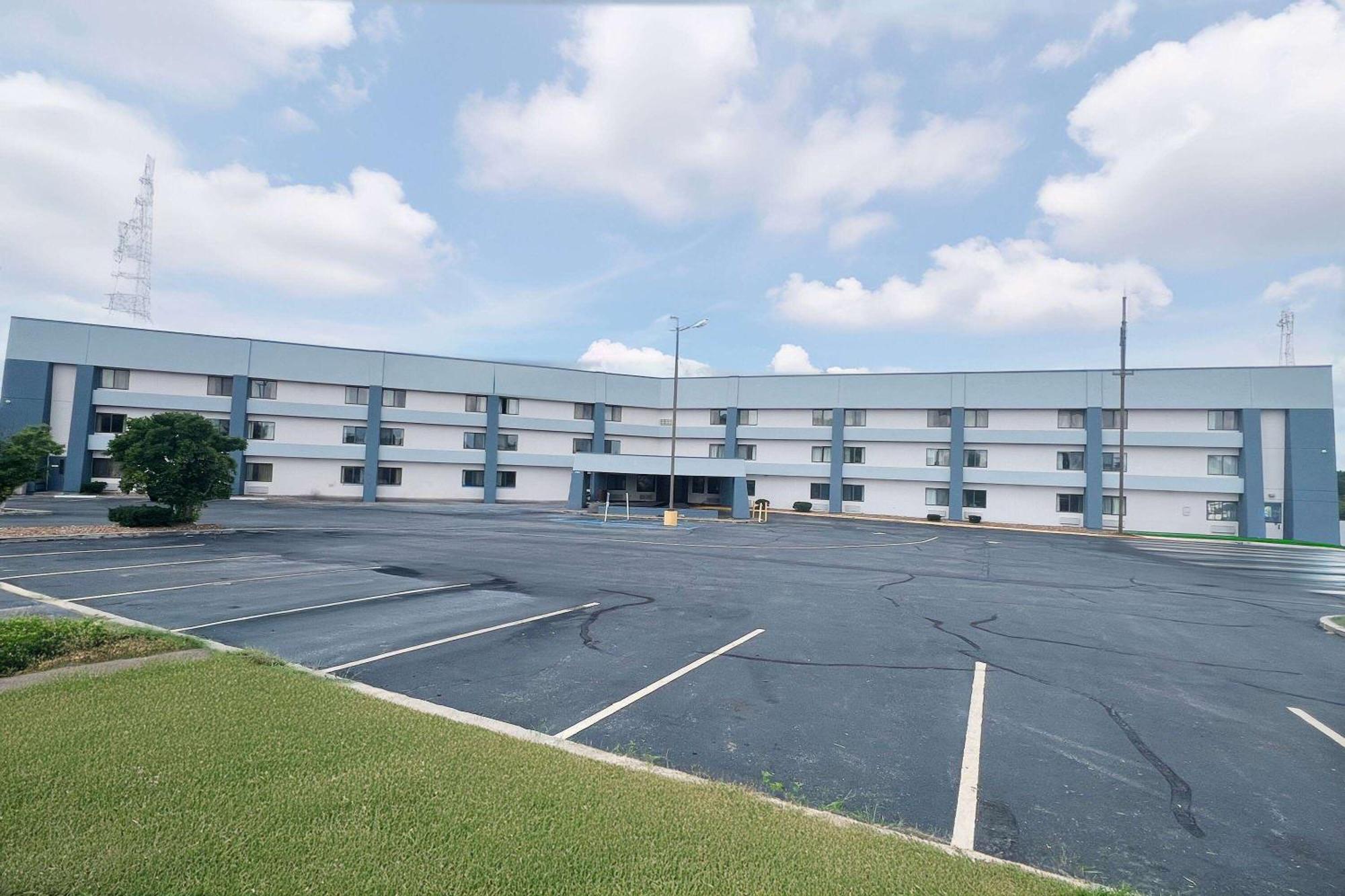 Baymont By Wyndham Columbia, Mo Hotel Exterior foto